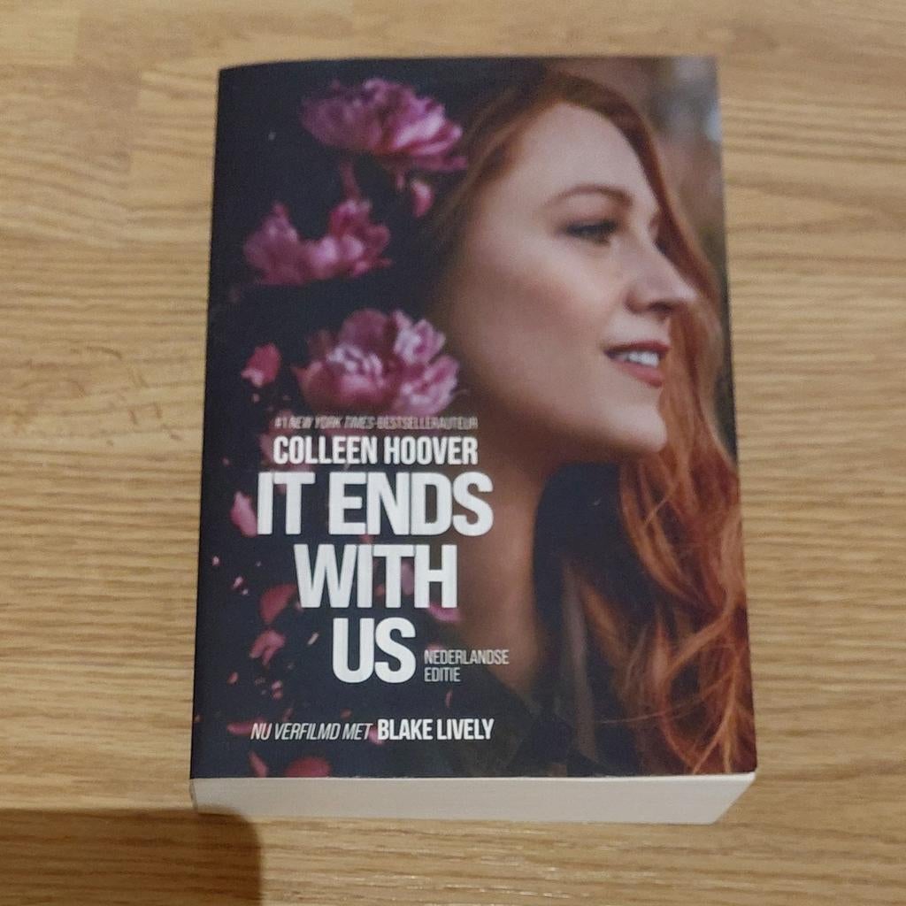 Colleen Hoover - It ends with us, Boeken, Ophalen of Verzenden, Nieuw, Colleen Hoover