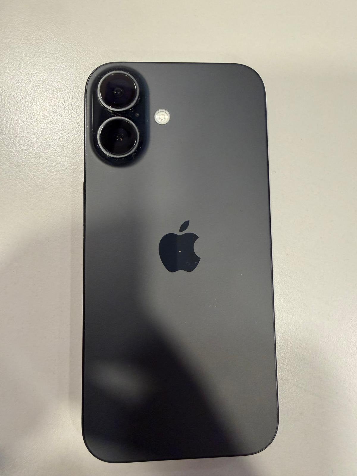 iPhone 16 – 128 GB, 128 GB, IPhone 16, Comme neuf, Enlèvement