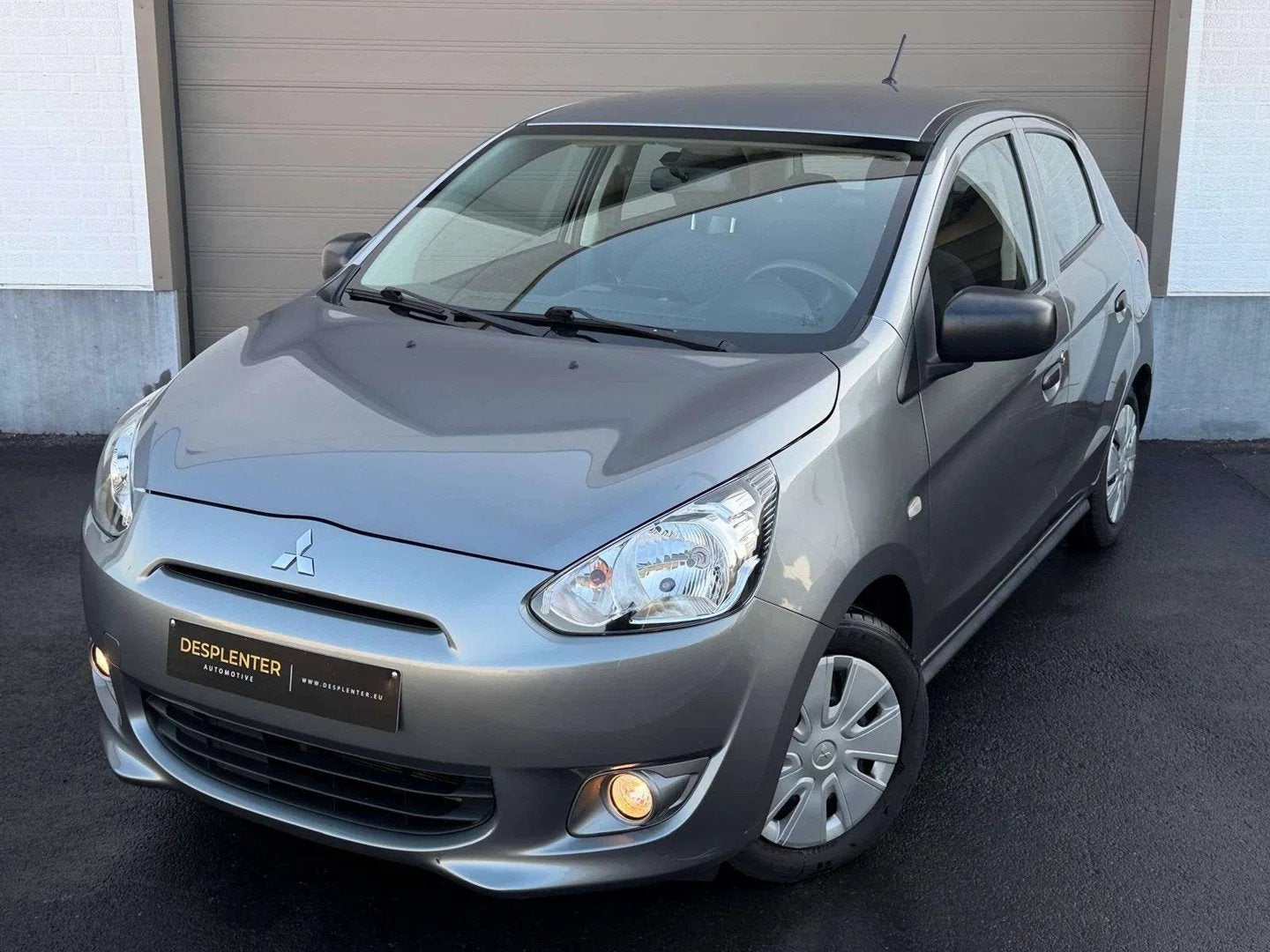 Mitsubishi Space Star Space Star 1.0i GARANTIE/AIRCO/ISOFIX/, Autos, Mitsubishi, https://public.car-pass.be/vhr/fed376ee-f04c-4230-8cec-fcfb86c23127