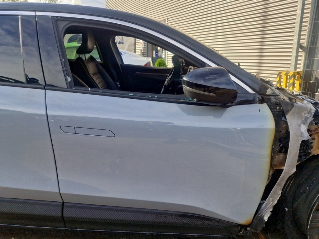 PORTE AVANT DROITE Renault Megane E-Tech (RCB) (01-2021/-), Renault, Utilisé, Peter-Huppertz-Straße 5
51063  Köln, DE, Porte