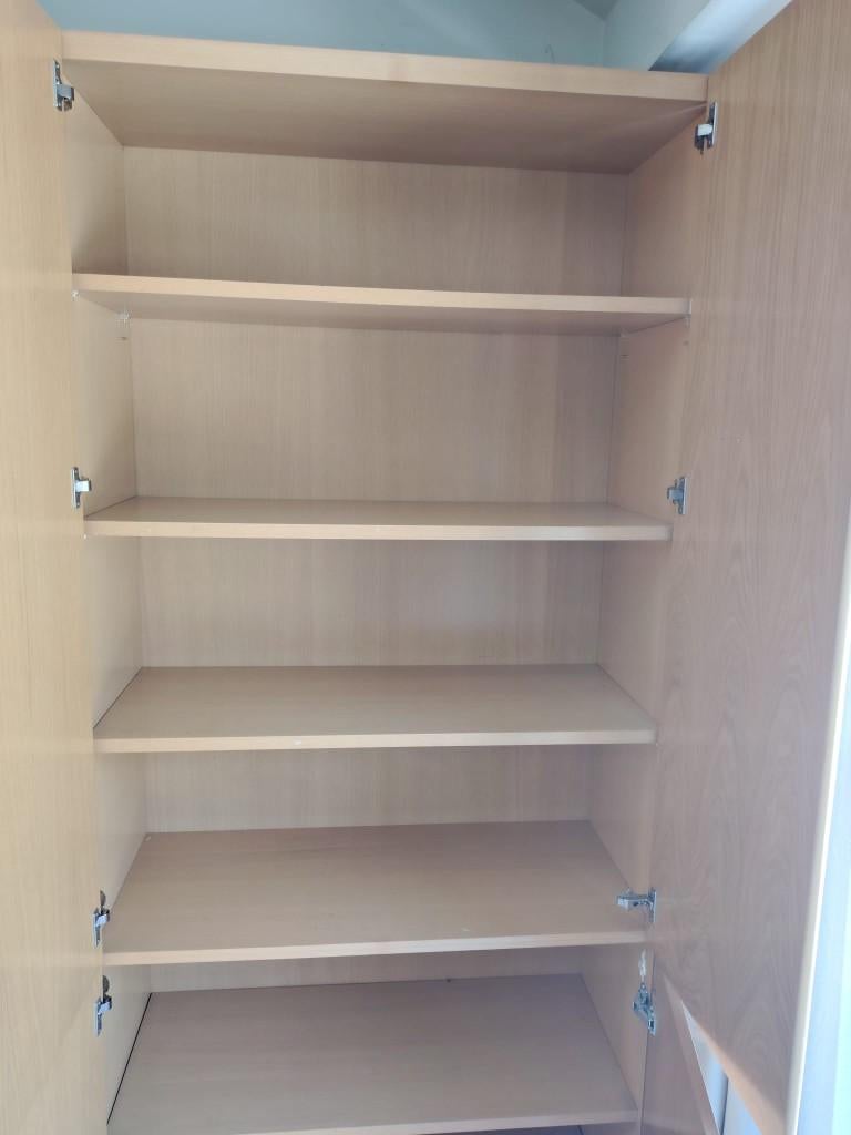 gratis kast, Ophalen, Gebruikt, Overige materialen, Met plank(en)