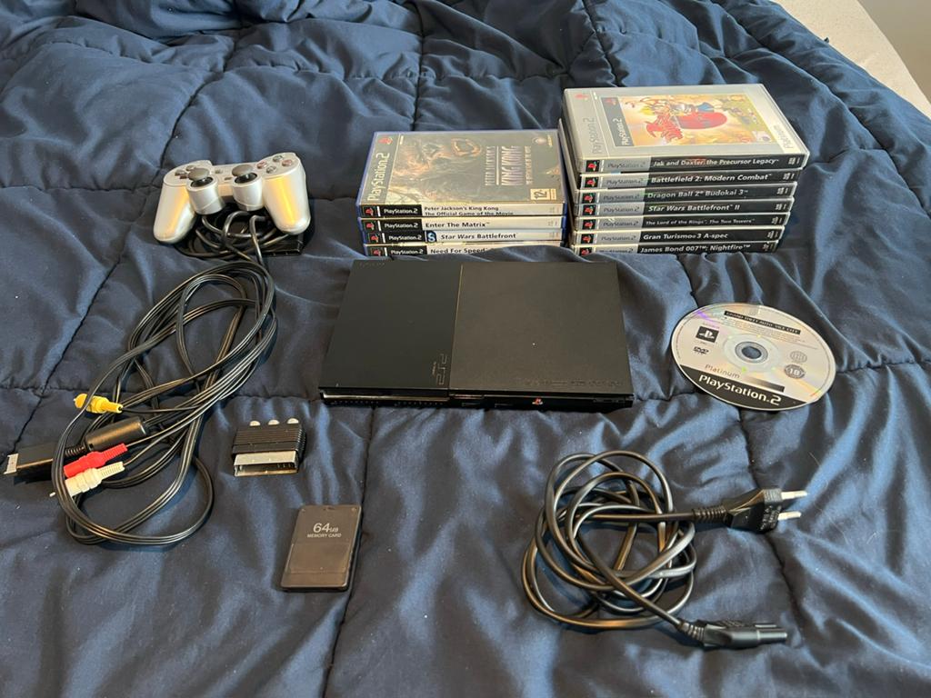 Playstation 2 SCPH-9004 12 Games, Memory card Controller, Games en Spelcomputers, Spelcomputers | Sony PlayStation 2, Gebruikt