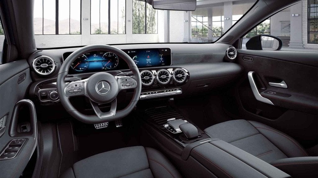 Mercedes-Benz A-Klasse 200 Berline AMG Line | Night Pack | S, Auto's, Automaat, 4 deurs, Stof, Gebruikt