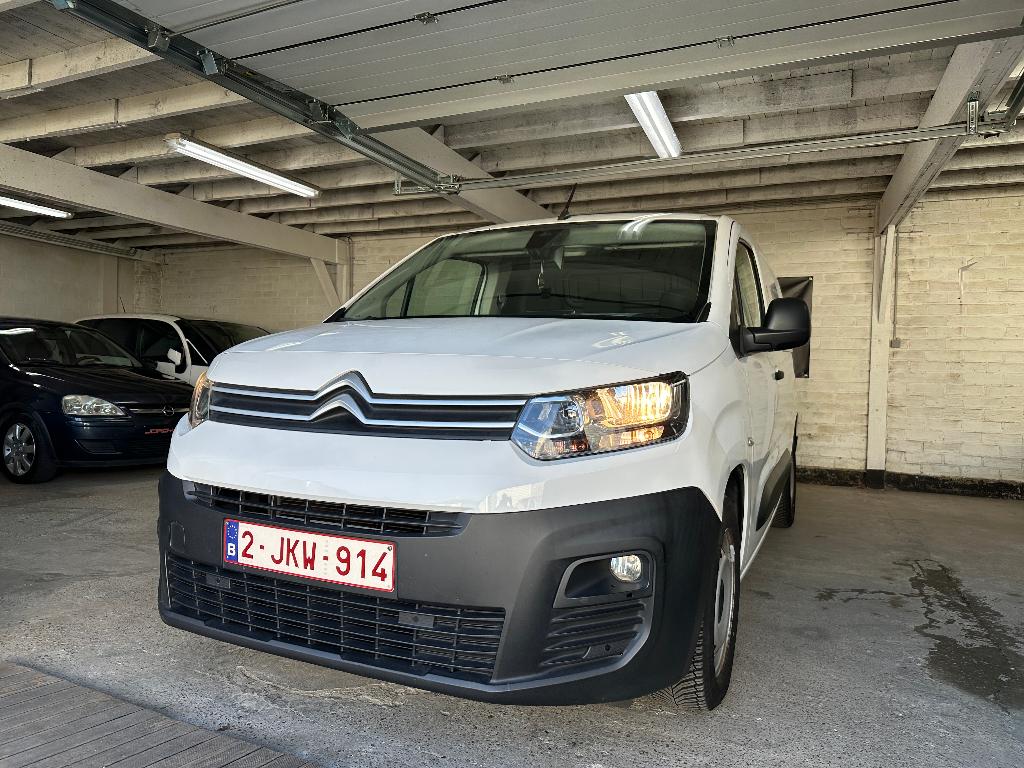 Citroën Berlingo *Lichte vracht!* (Gekeurd voor verkoop!), Auto's, Voorwielaandrijving, Stof, 4 cilinders, Wit
