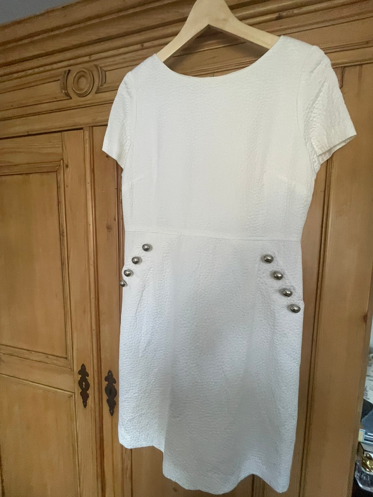 Elegant wit kleedje in mooie stof, Kleding | Dames, Ophalen of Verzenden, Gedragen, Maat 38/40 (M), Wit