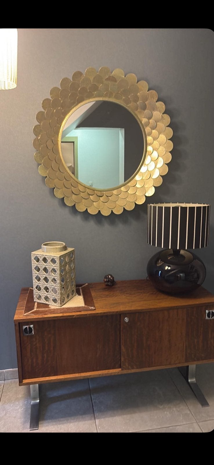 Miroir a vendre, Ophalen, Zo goed als nieuw