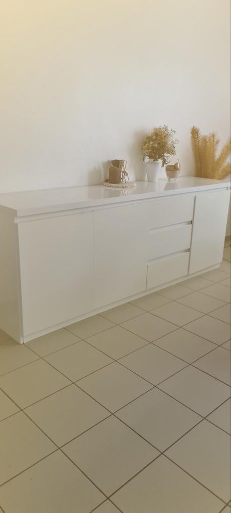 Buffet / Dressoir laqué Blanc 220/50/84 en bon état, Enlèvement