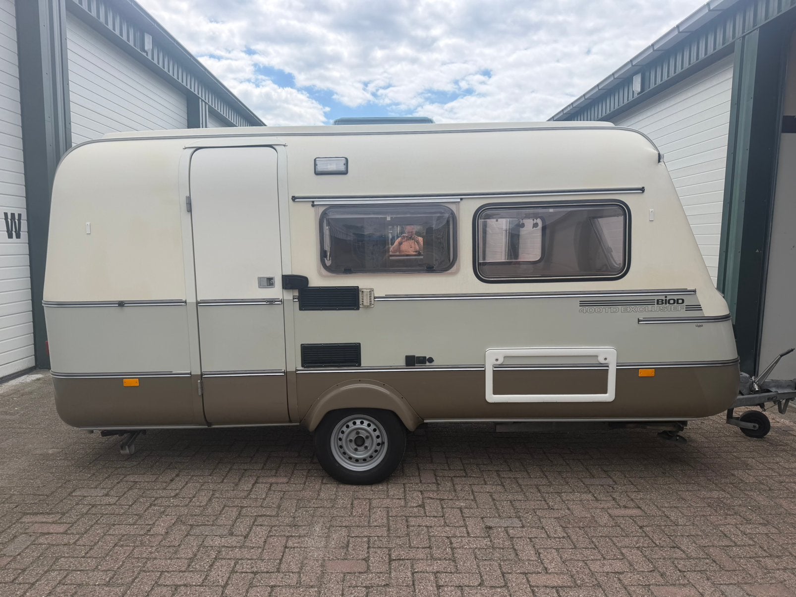 BIOD 400TD. Mooie bohemian/hippie ‘Driekleur’!, Treinzit, Particulier, Tot en met 4, Biod