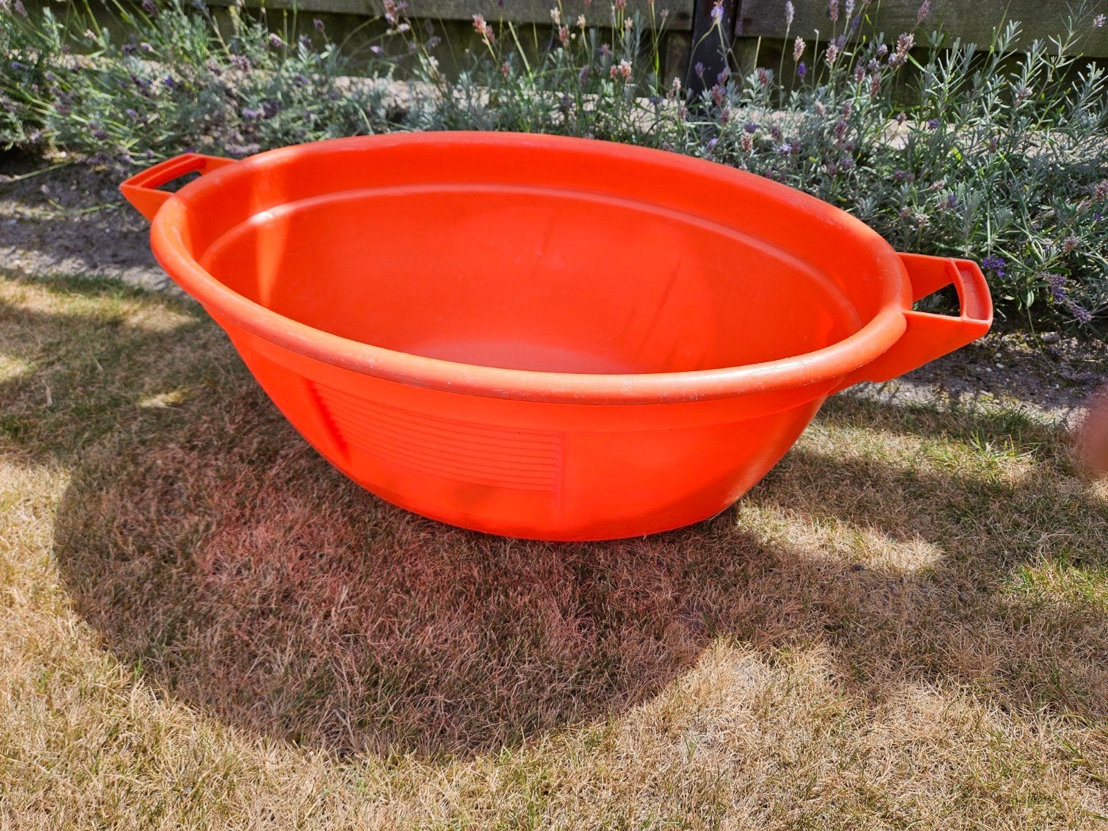 Rood  hard pvc badje, Enfants & Bébés, Jouets | Extérieur | Bacs à sable, Enlèvement
