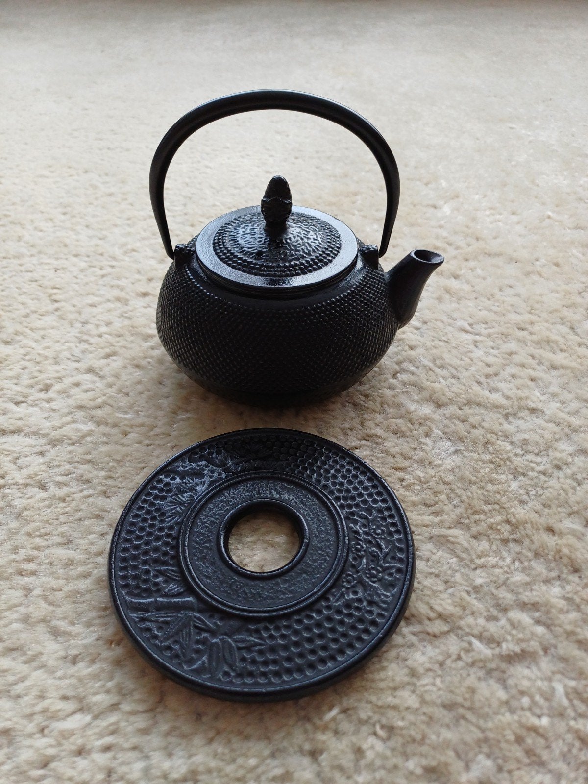 Belle théière japonaise en fonte (Tetsubin) avec fond, Enlèvement ou Envoi, Fonte