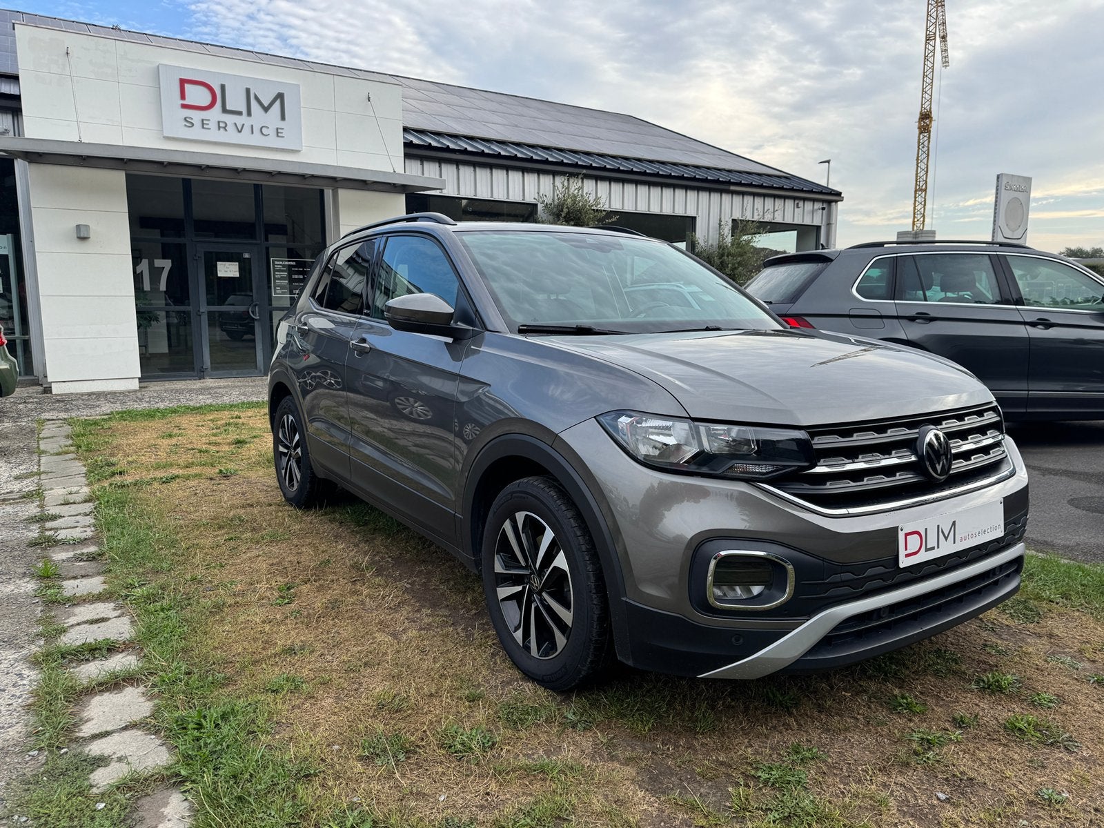 Volkswagen T-cross Tsi 110Cv Dsg Verenigde camera, Auto's, Volkswagen, Navigatiesysteem, Bedrijf, 5 zetels, 5 deurs