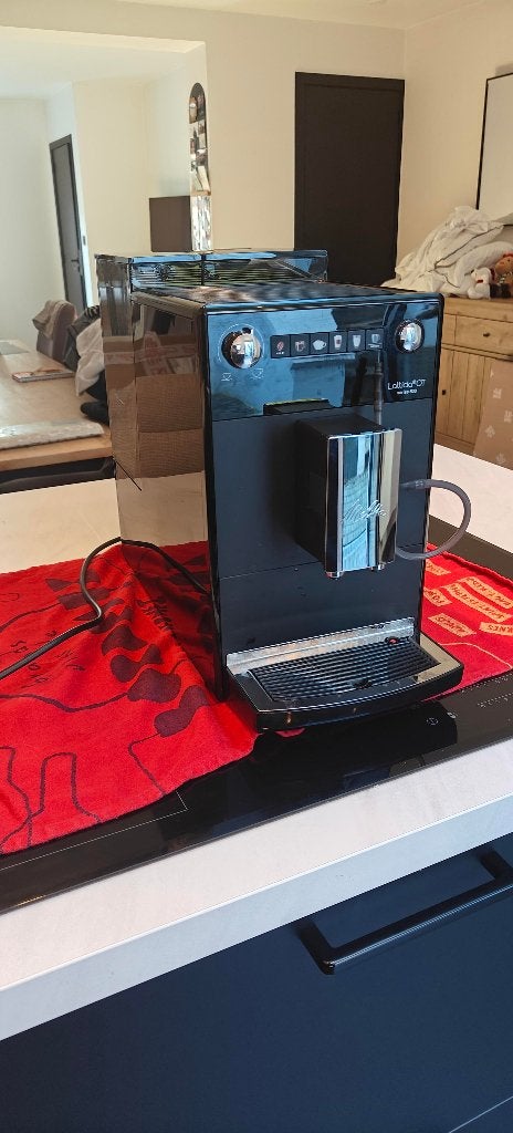Melitta Latticia - Machine à café, Afneembaar waterreservoir, Gebruikt, Espresso apparaat, 1 kopje