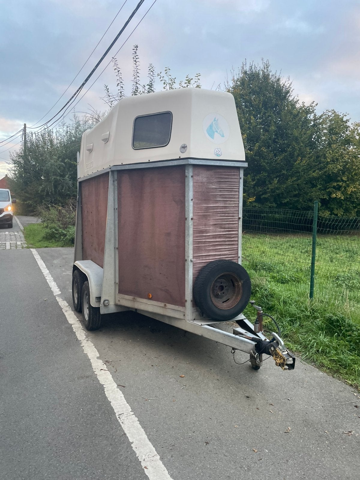 Paardentrailer packo 2 paarden, Dieren en Toebehoren, Ophalen, Gebruikt, Hout, 2-paards trailer