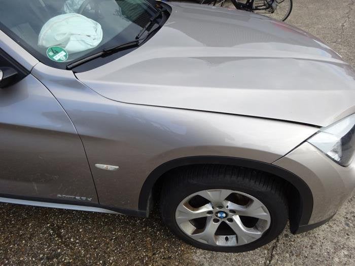 Scherm rechts-voor van een BMW X1 (A72), Gebruikt, -, -, Ophalen of Verzenden