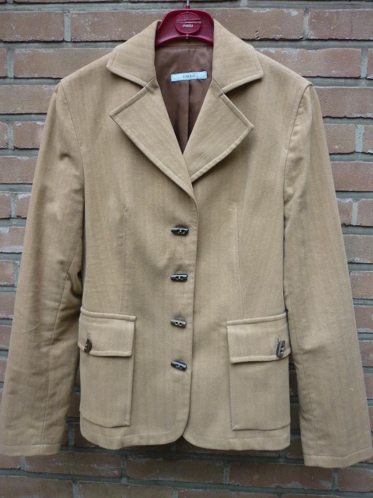 Blazer Elisa Blue, Kleding | Dames, Maat 38/40 (M), Beige, Ophalen of Verzenden, Zo goed als nieuw