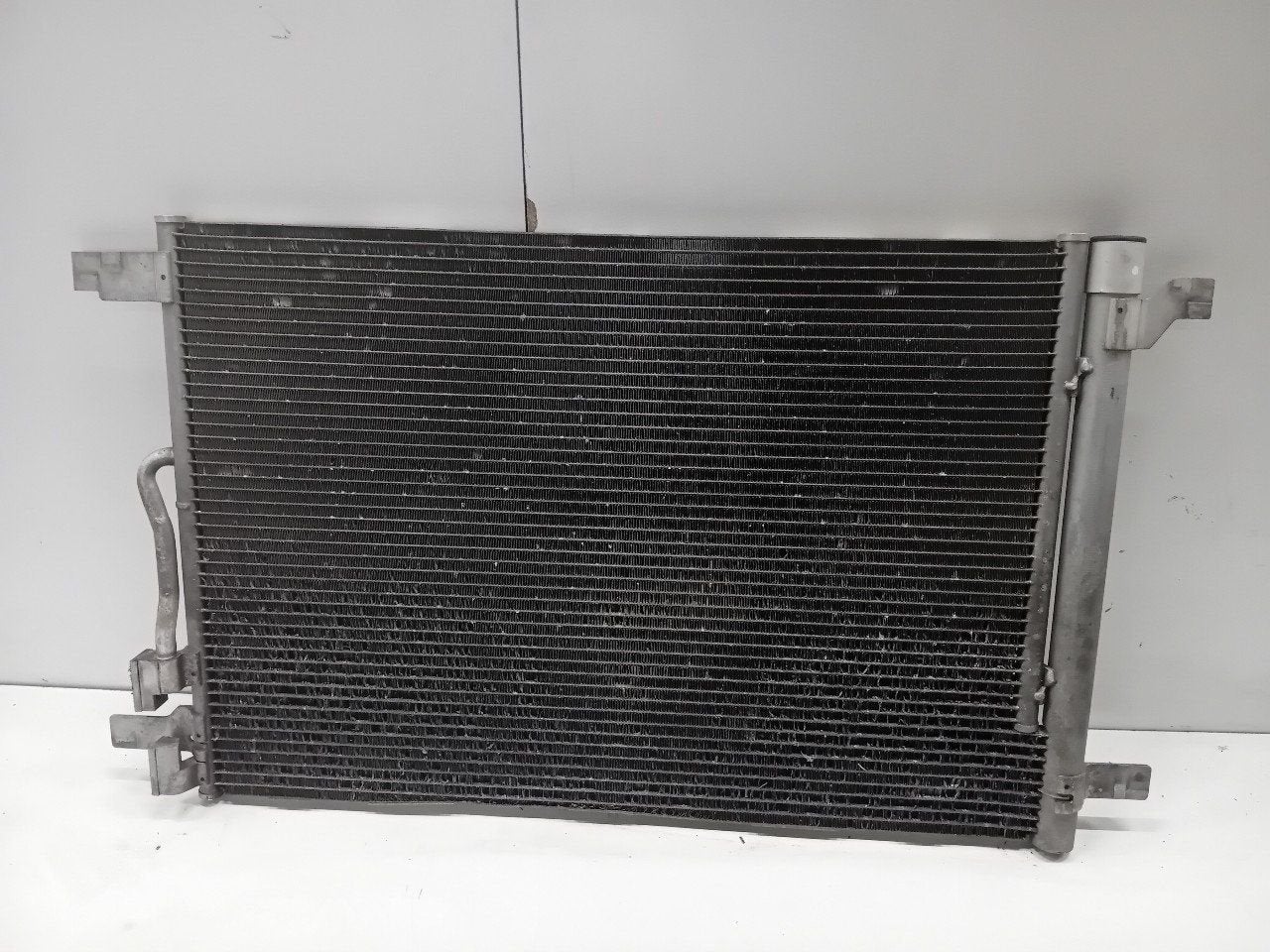 Airco radiateur Volkswagen Golf, Onderdelen@venauto.nl, Van der Ven Autorecycling B.V., Ettenseweg 76, 4706 PB Roosendaal, The Netherlands