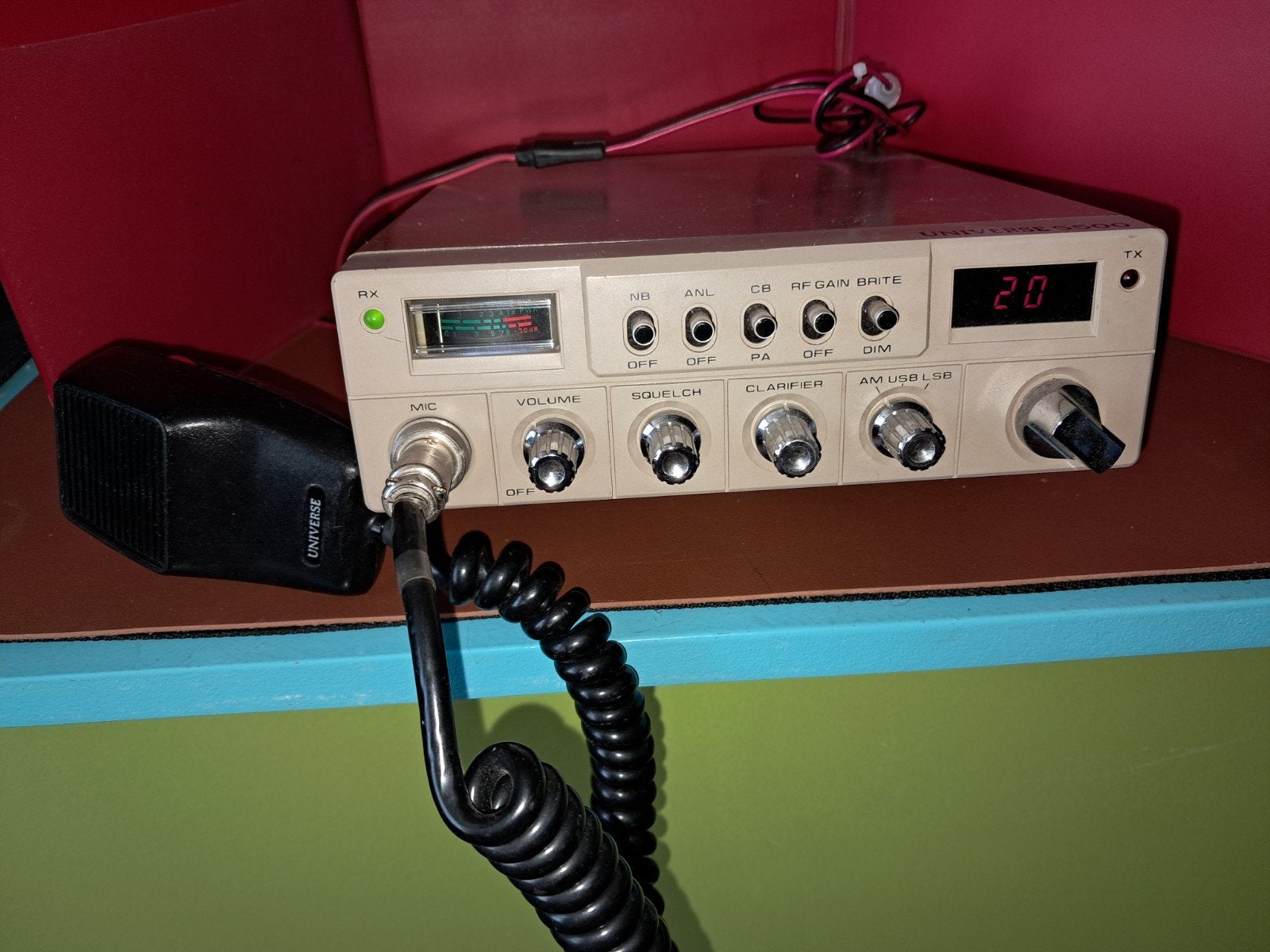UNIVERSUM 5500, Telecommunicatie, Zenders en Ontvangers, Verzenden