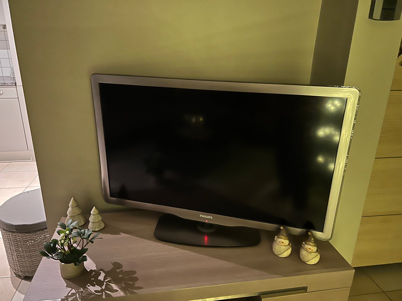 GRATIS Philips TV met ambilight, Enlèvement, Utilisé, 40 à 60 cm, Philips