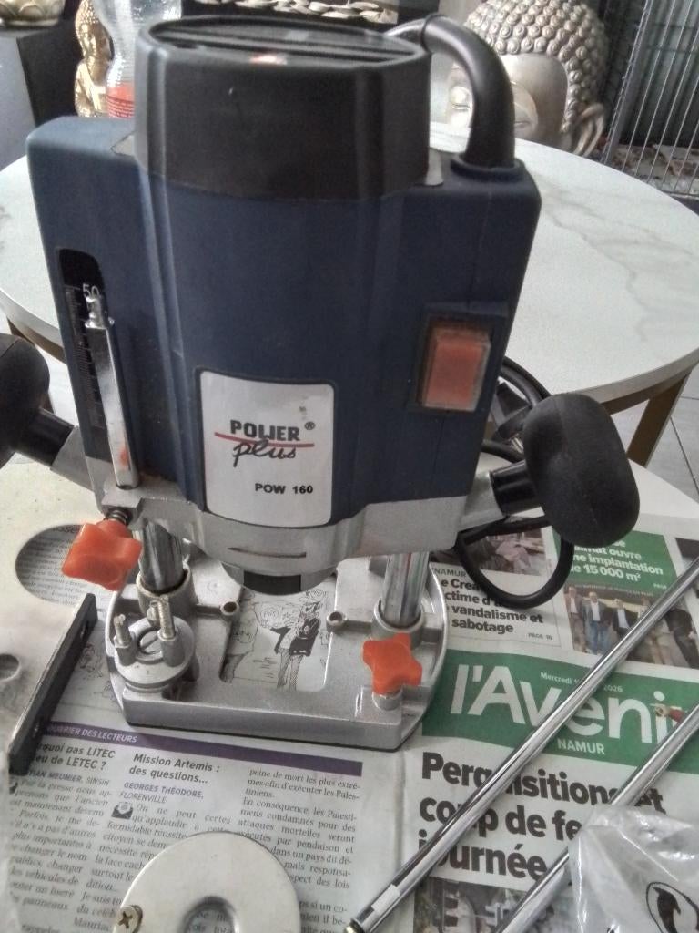 Défonceuse power plus avec coffret, Enlèvement, Comme neuf