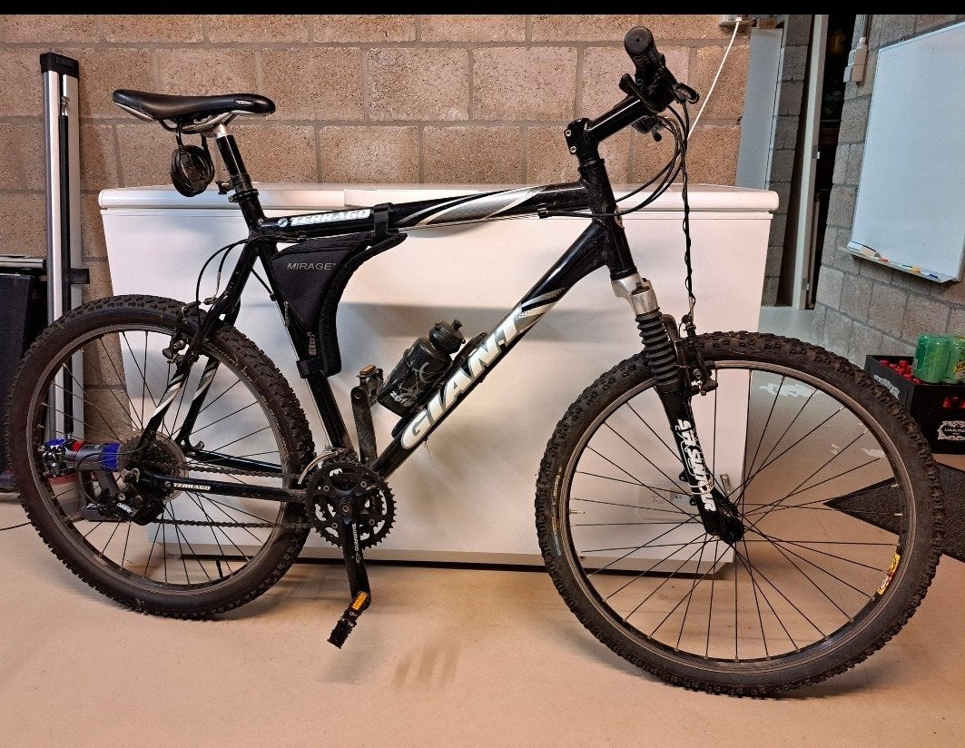 GIANT MTB, Fietsen en Brommers, Fietsen | Mountainbikes en ATB, Ophalen, Giant