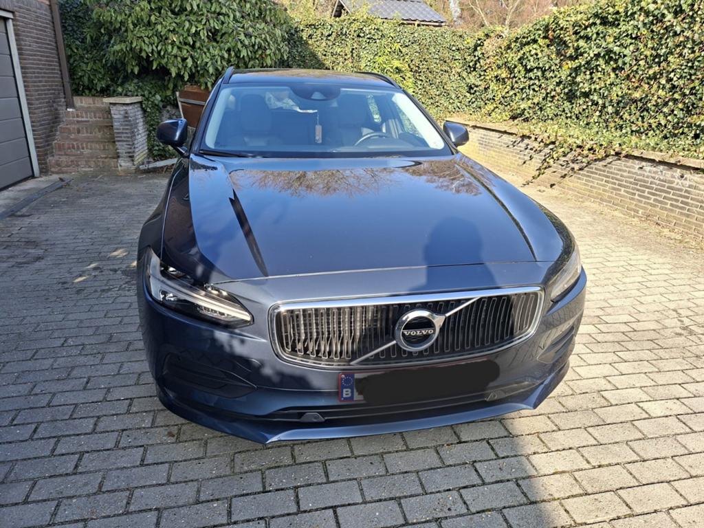 Volvo V90 Momentum D3 Geartronic, Auto's, Volvo, V90, Diesel, Particulier, Onderhoudsboekje