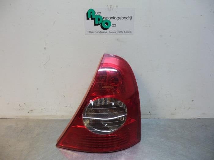 Achterlicht rechts van een Renault Clio (Clio 2 01-), Gebruikt, -, Renault, -