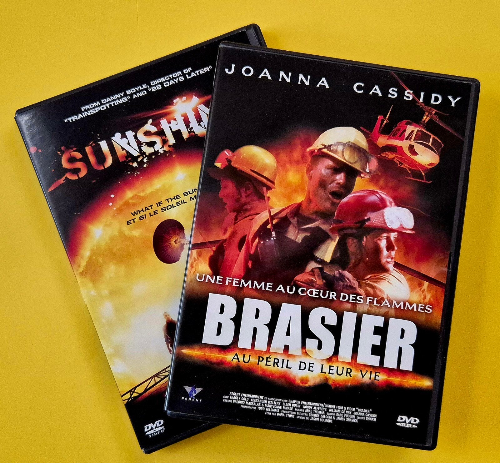 2x DVD 📀 Brasier + Sunshine, CD & DVD, DVD | Action, Utilisé, Autres genres, À partir de 16 ans, Français, Français, Enlèvement ou Envoi