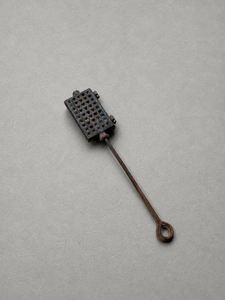 Gaufriers vintage en fonte pour feu ouvert, Enlèvement