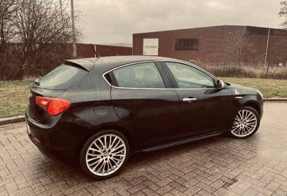 Alpha giulietta, Cuir, Euro 5, Intérieur cuir, Noir