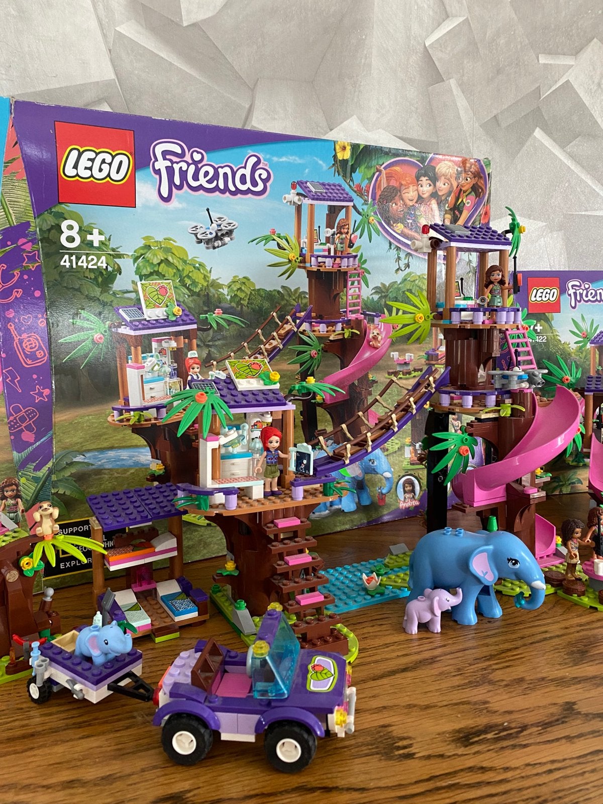 Lego friends jungle rescue base en panda jungle, Ophalen, Zo goed als nieuw