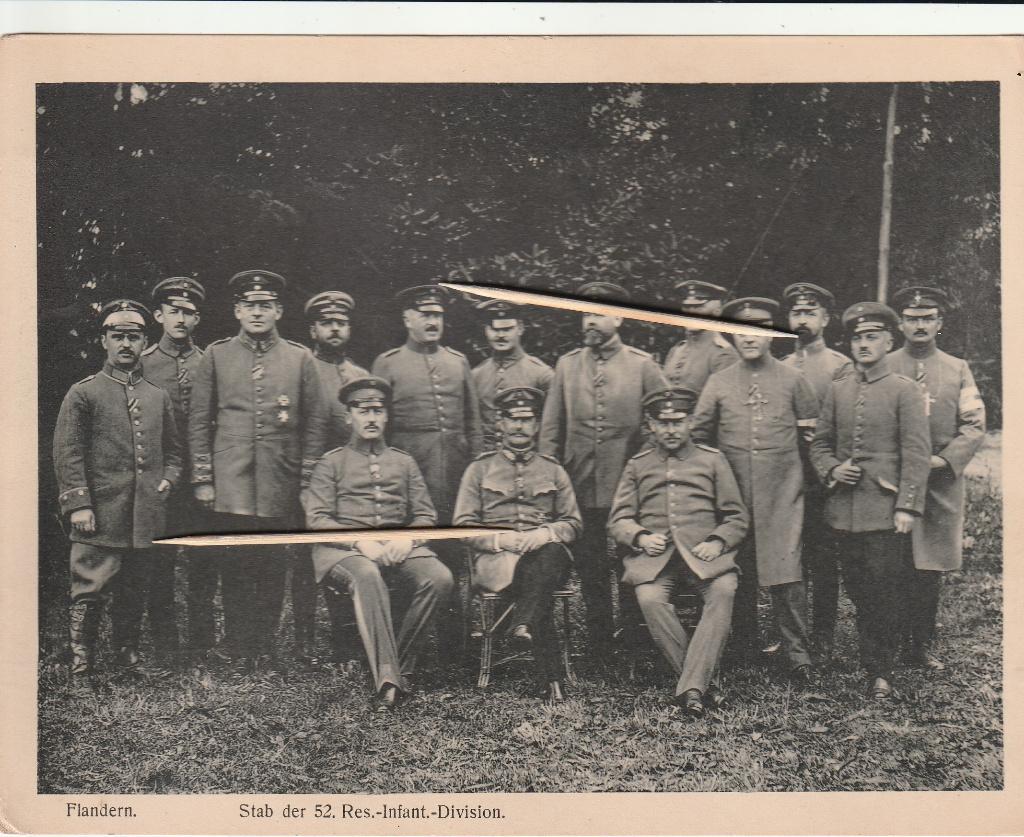Militaria Houthulst, Verzenden