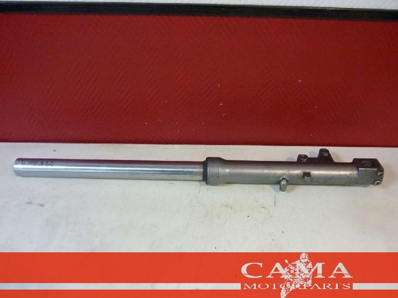 VOORVORK POOT LINKS Kawasaki, Motoren, Dhr. S. di Majo, Gebruikt, Info@cama-motorparts.nl, P.J. Troelstraweg 8 8
3144 CX  MAASSLUIS, NL