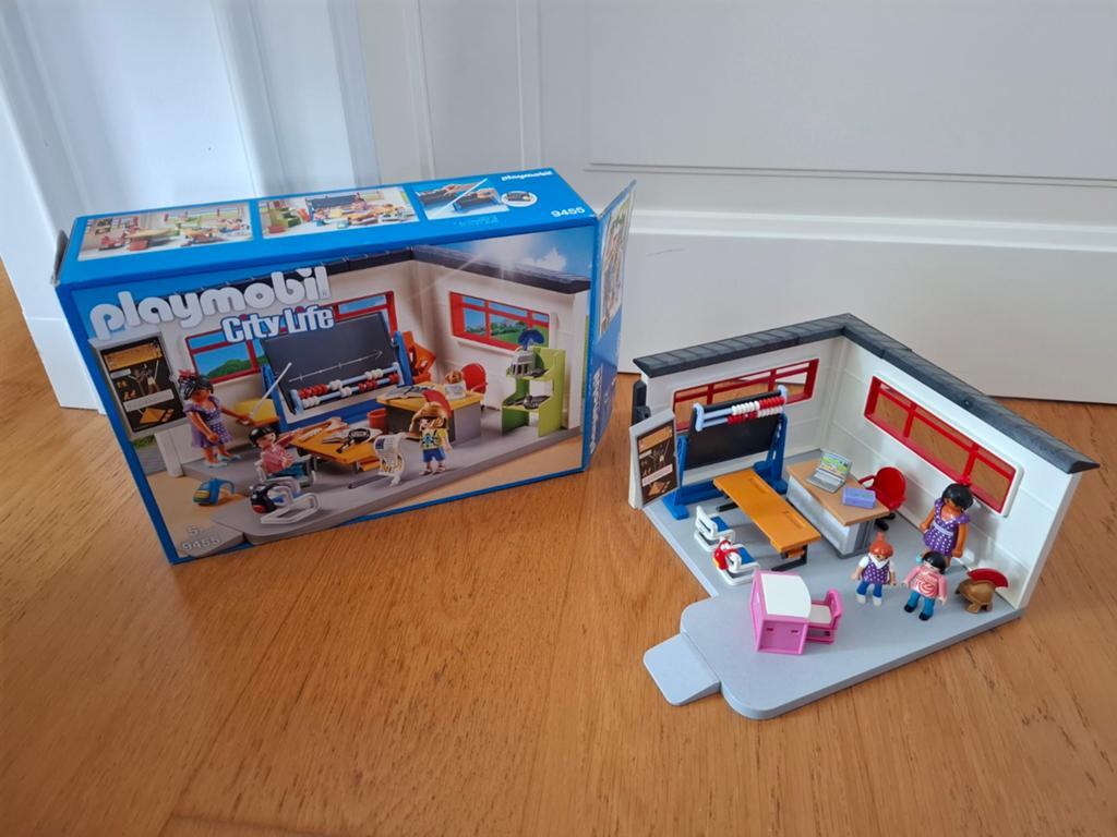 Playmobil  city life klaslokaal, Enlèvement