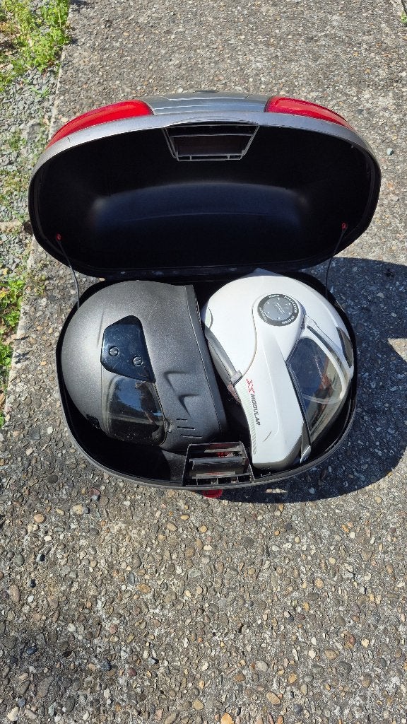 grote topcase Yamaha zonder bevestigingsplaat, Motoren, Ophalen