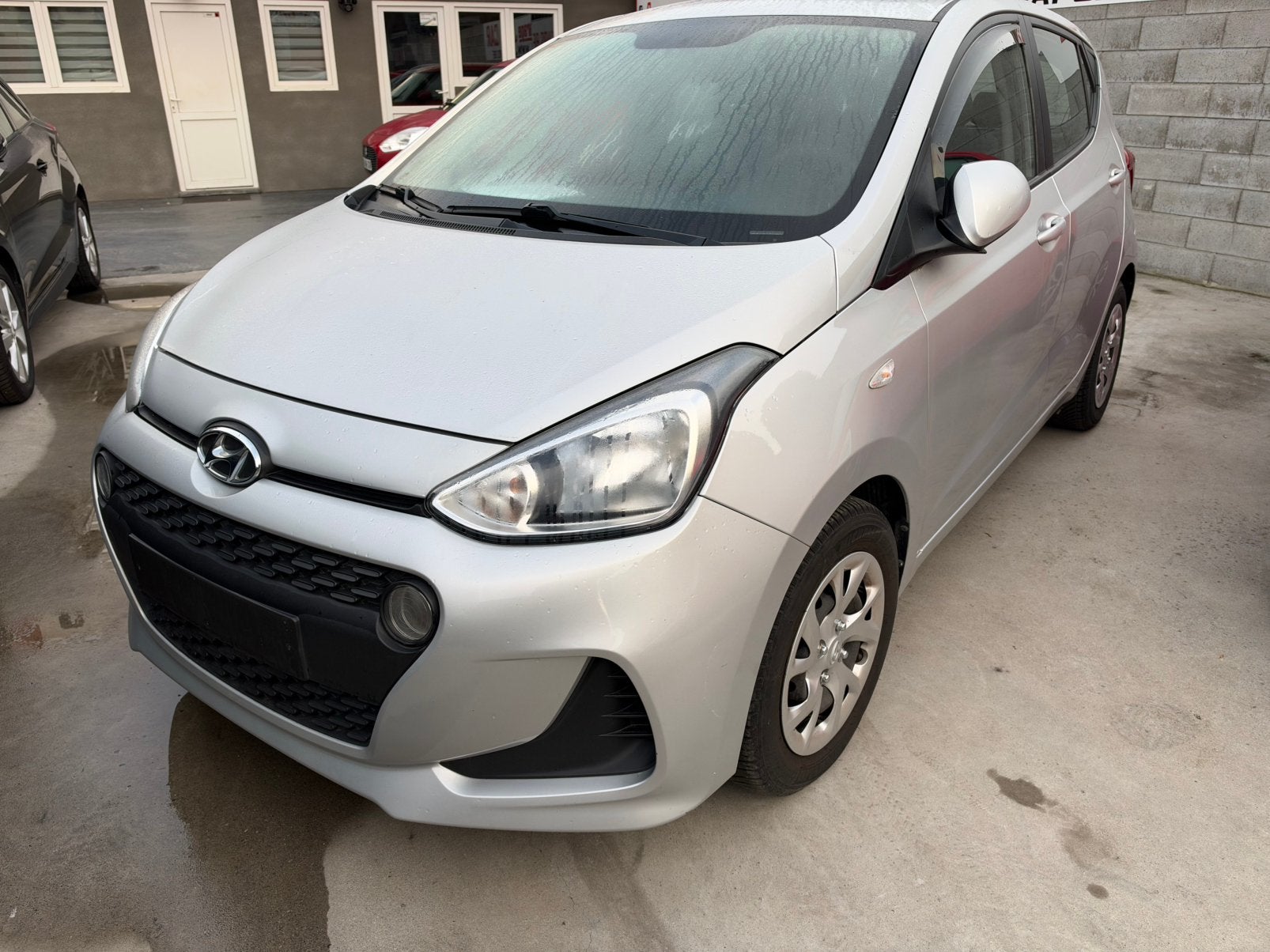 Hyundai i10 1000cc essence Clim Gps 2019, Autos, Achat, Particulier, I10, Essence