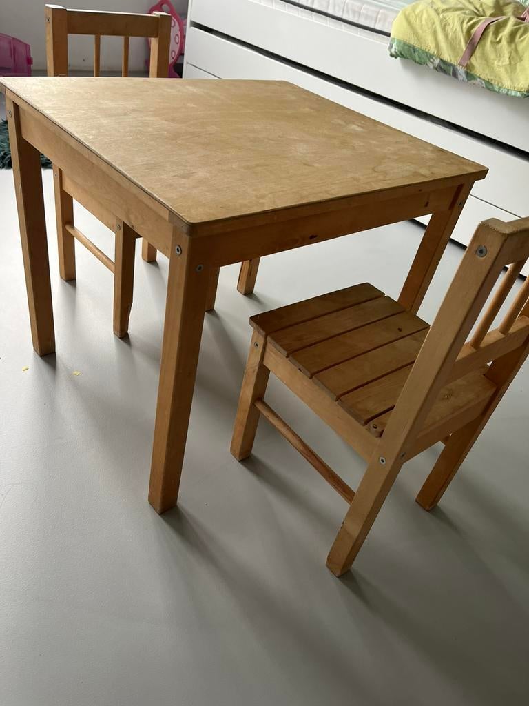Houten kindertafeltje met 2 stoeltjes, Kinderen en Baby's, Ophalen, Gebruikt