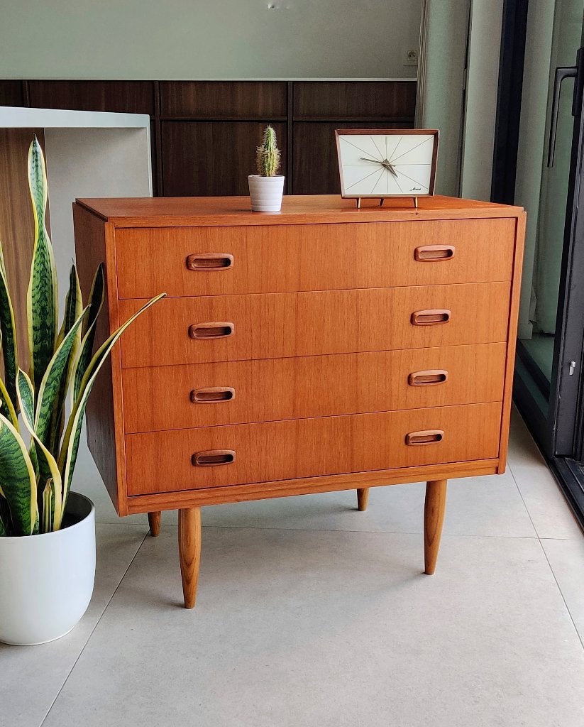 Prachtige Scandinavisch Design ladekast, Ophalen, Zo goed als nieuw, Teakhout, Met lade(s)