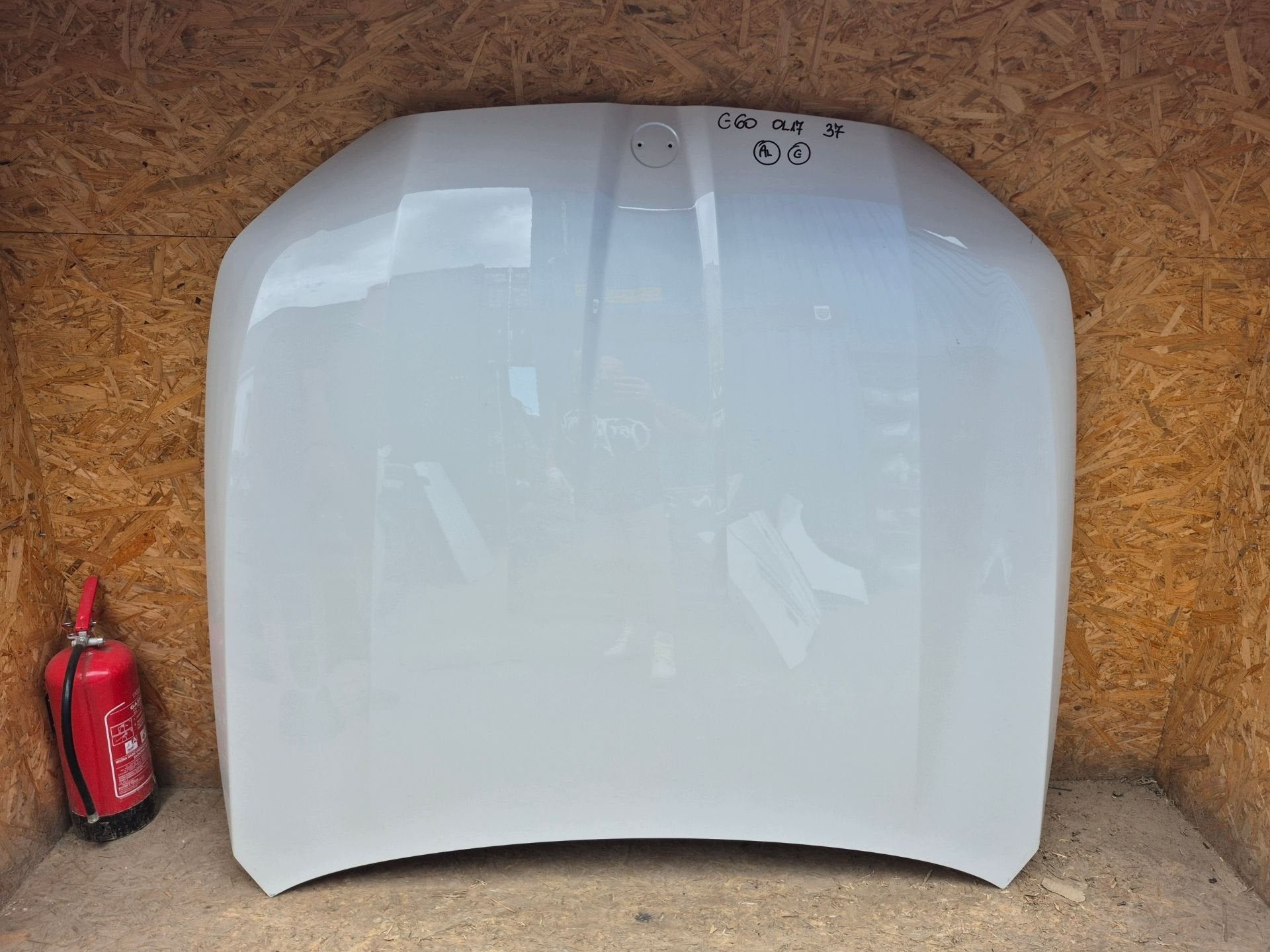 Capot BMW S rie 5 G60 G61 G61, Petuelring 130
80788  Munich, DE, Info@bmw.de, Utilisé, BMW