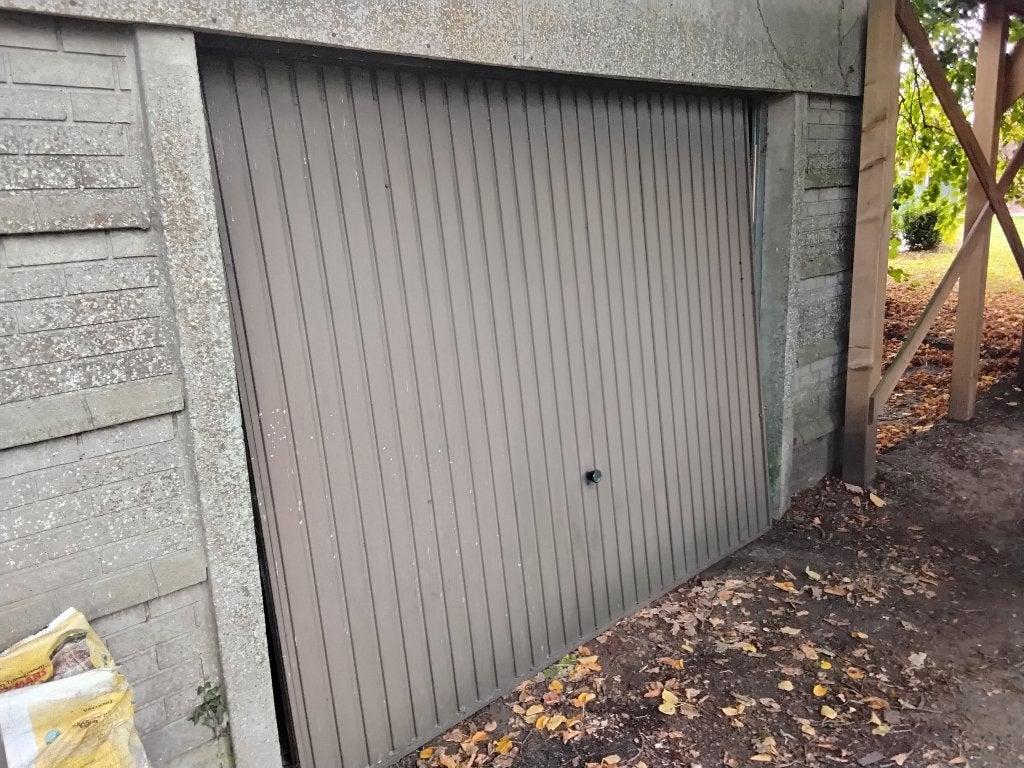 Betonnen garage box te koop
