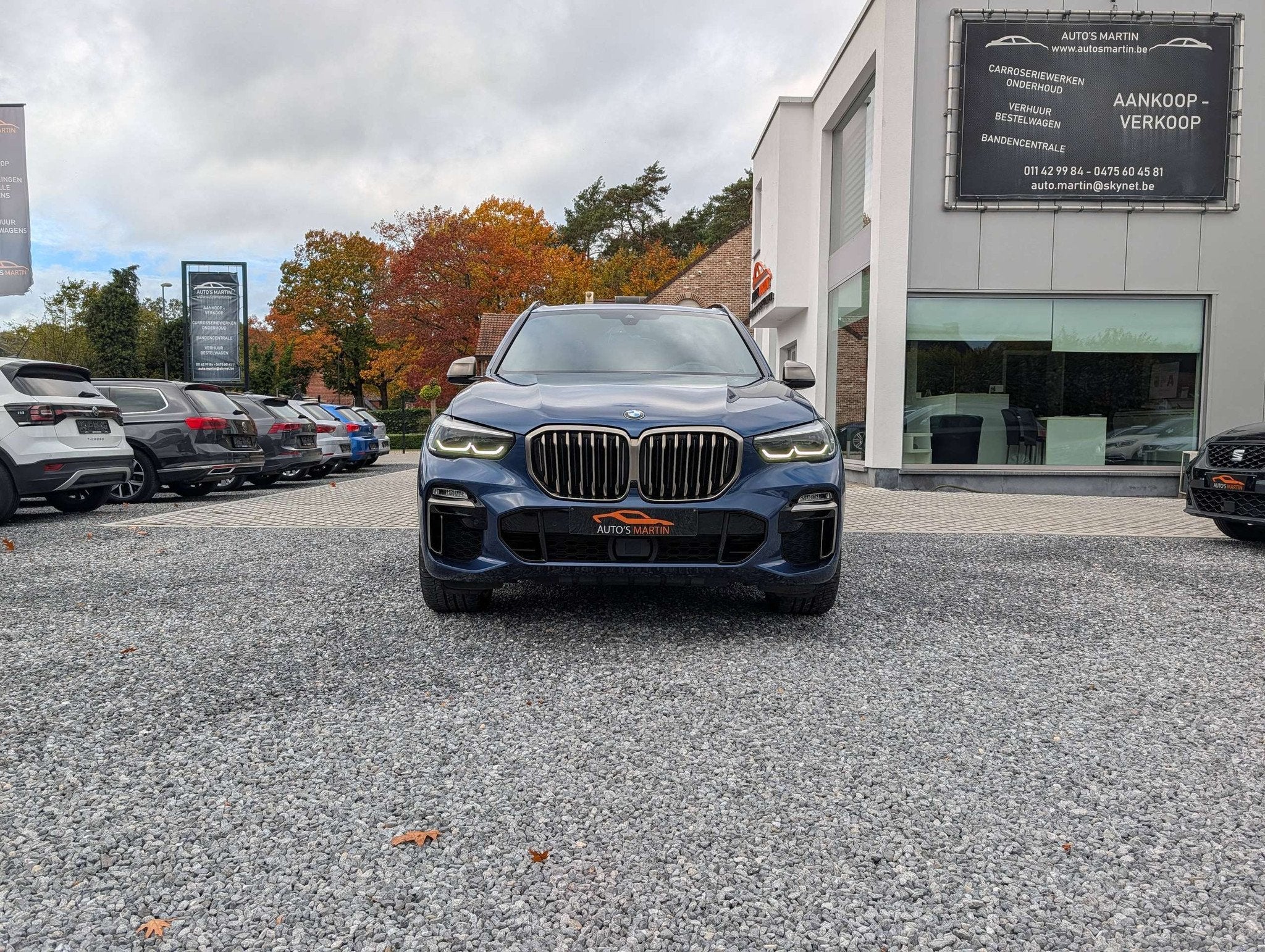 BMW X5 M M50 | AWD | PANO | LICHTE VRACHT | FULL OPTION | AD, Auto's, Automaat, 2993 cc, Blauw, Bedrijf