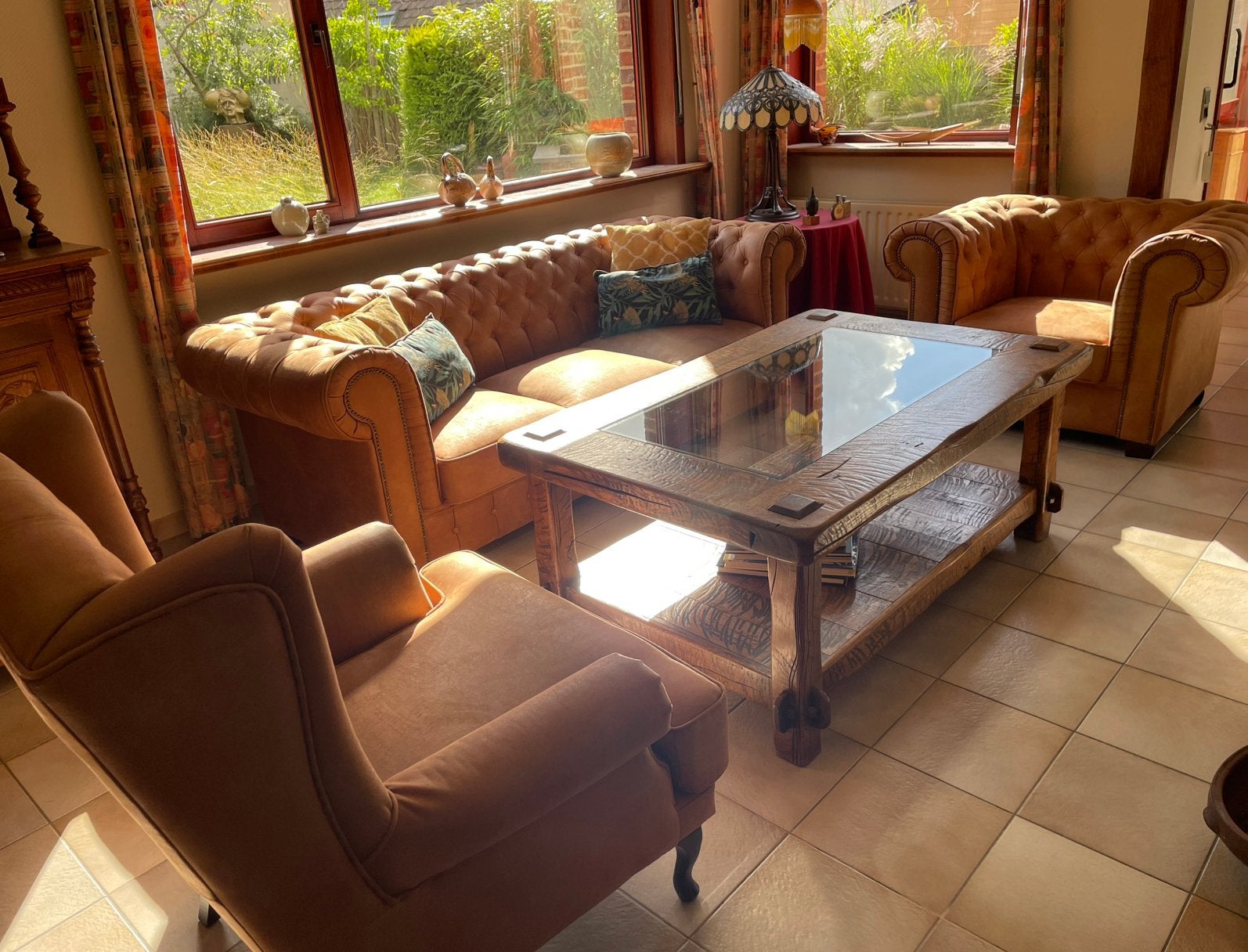 Prachtig Chesterfield-salon in warme cognackleur – 3+1+1, Ophalen, Gebruikt