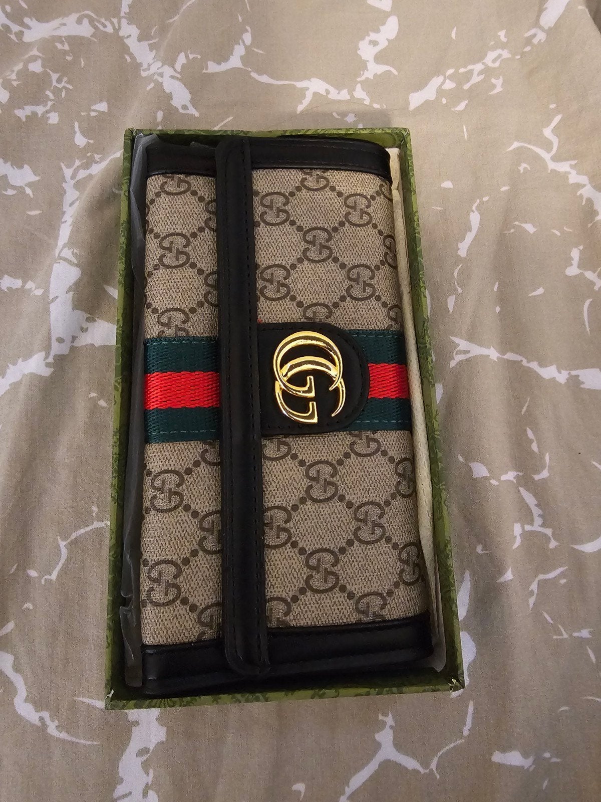 Portefeuille élégant pour femme - nouveau - modèle spacieux, Bijoux, Sacs & Beauté, Porte-monnaie & Portefeuilles, Neuf, Autres couleurs