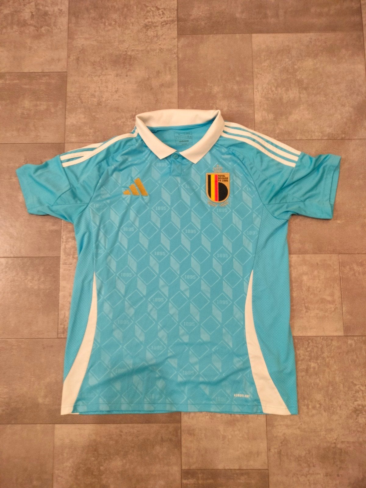 Maillot de football Belgium 2024 - Bleu - Taille L - Maillot, Sports & Fitness, Football, Taille L, Enlèvement ou Envoi, Comme neuf