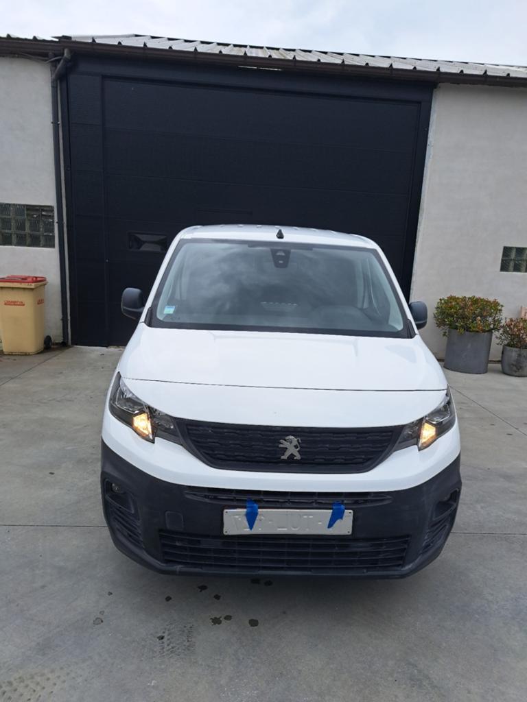 peugeot partner lichte vracht 3 plaatsen, Autos, Camionnettes & Utilitaires, Particulier, ABS, Airbags, Air conditionné, Android Auto