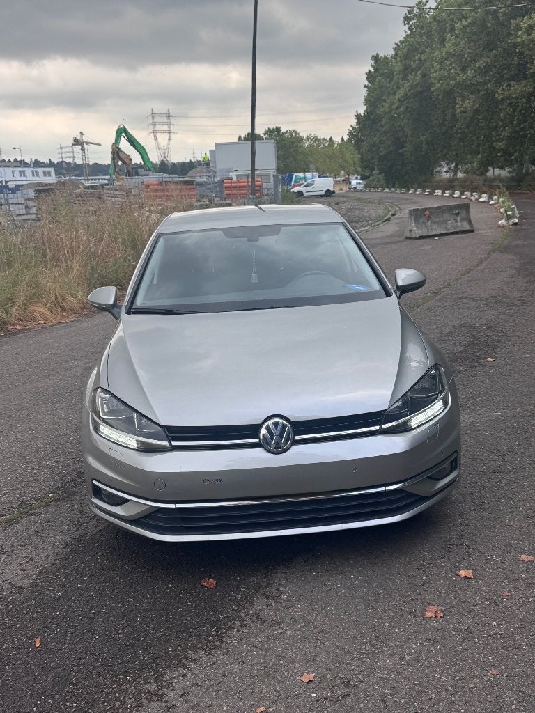 Vend golf 7, Argent ou Gris, Achat, Euro 6, Noir