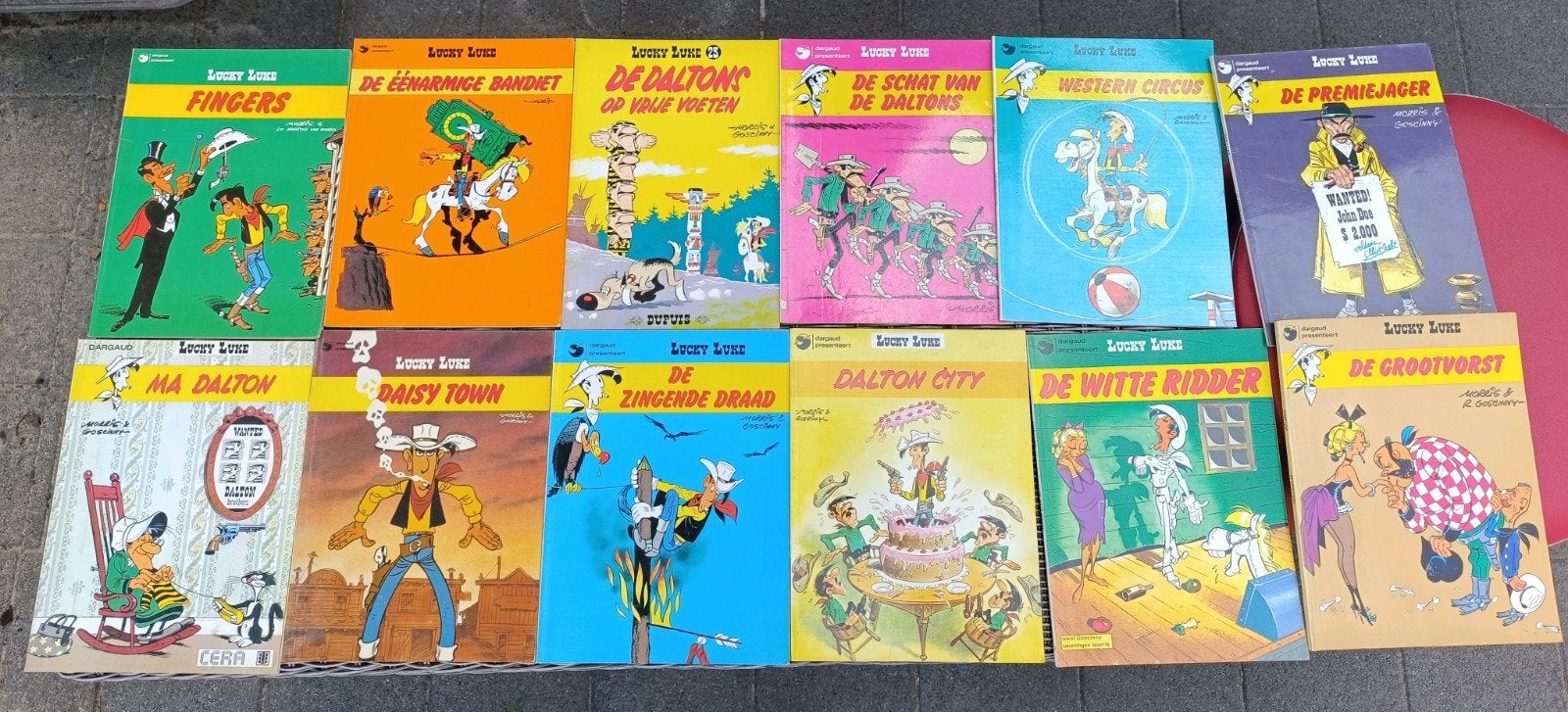 12 x Lucky Luke, Enlèvement ou Envoi