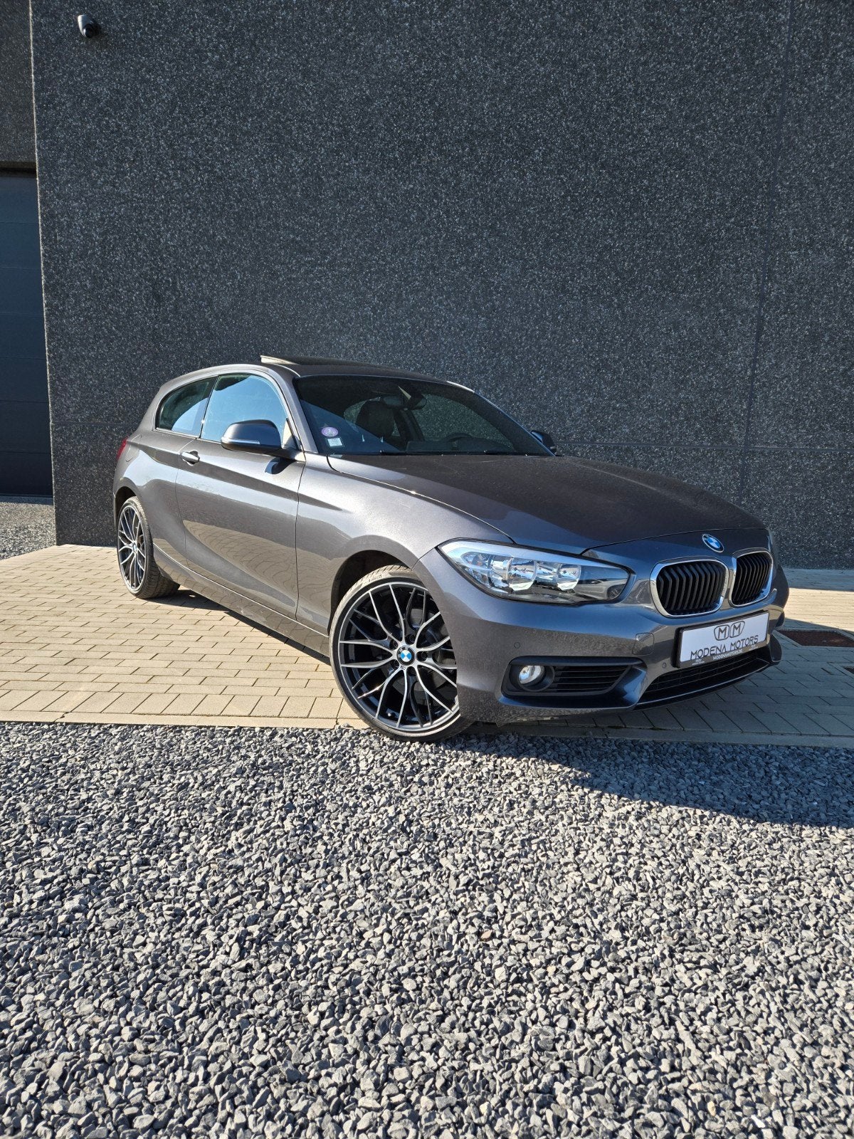 BMW 120i PANO-19"M-Velgen, Auto's, BMW, 1 Reeks, Euro 6, Parkeersensor, Leder