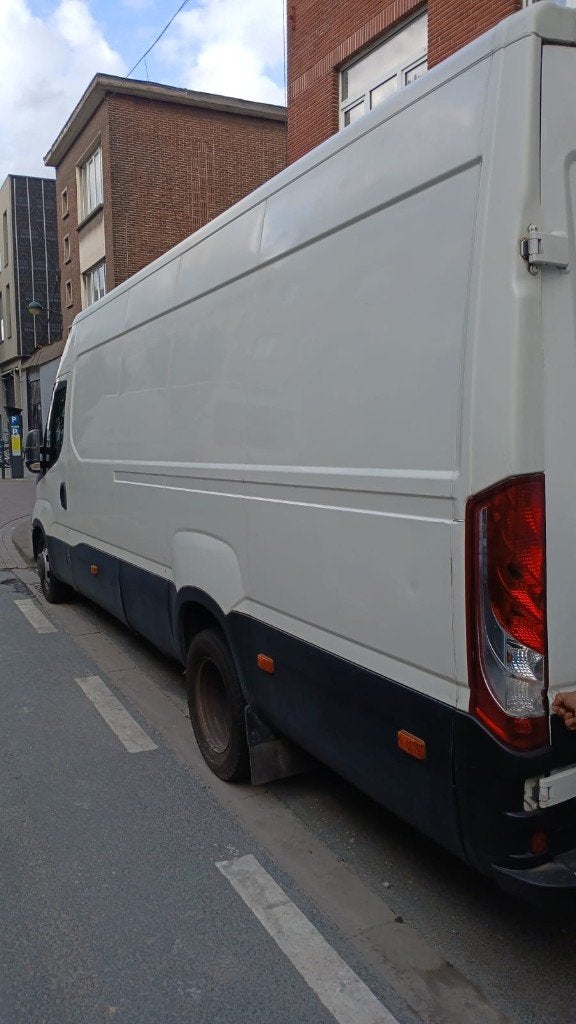 Camionnette iveco, Autos, Euro 5, Achat, 4 portes, Iveco
