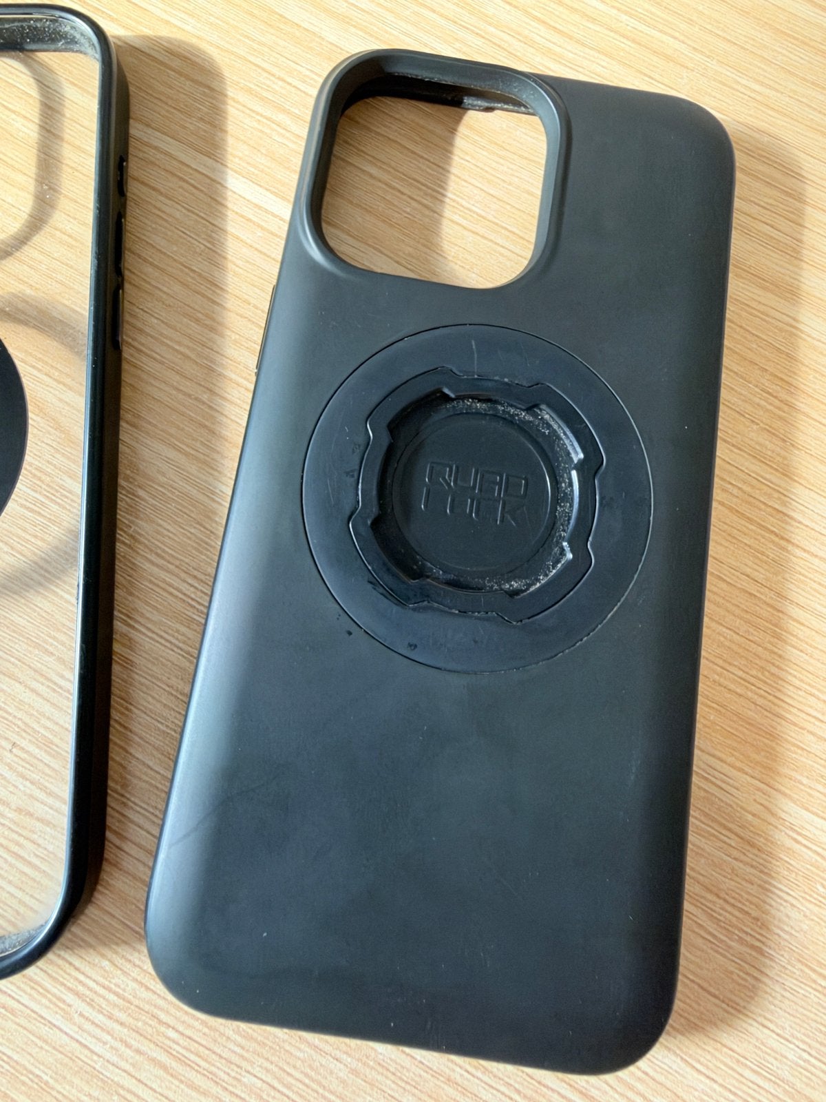 Coque quad lock iphone 15 pro max, Ophalen of Verzenden, Zo goed als nieuw, Quad Lock, IPhone 15