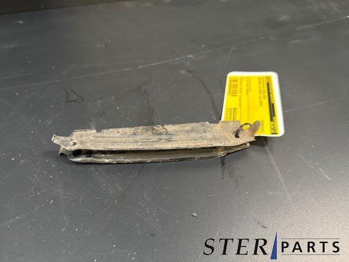 Support pare-chocs avant gauche d'un Mercedes B-Klasse, 3 mois de garantie, Utilisé, -, -